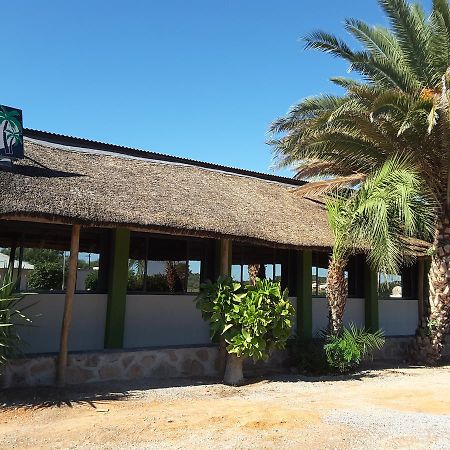 Melissa'S Guest House Kamanjab Ngoại thất bức ảnh